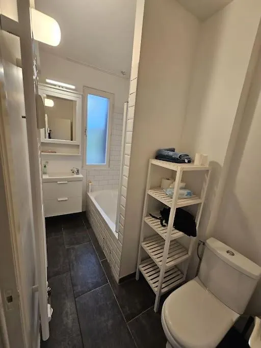 Cosy Studio Adolphe Lacombe Apartamento Bruxelas Bélgica